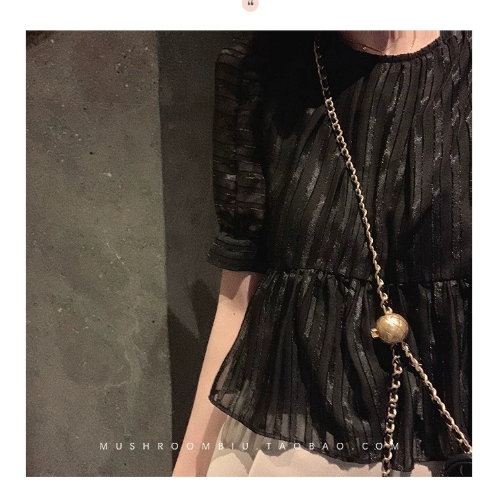 Korean cute girls black croptop/shirt